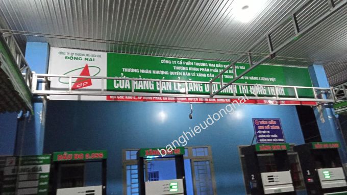 bảng hiệu tôn cây xăng minh trí trảng bom