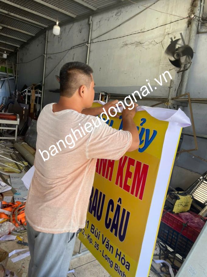 giá Bảng hiệu hộp đèn 80x120 tại biên hòa