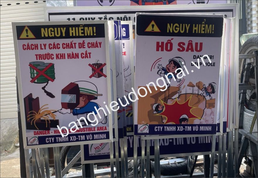 Làm Biển Báo Công Trình Tại Thủ Dầu Một, Bến Cát, Bình Dương Uy Tín – Chuyên Nghiệp